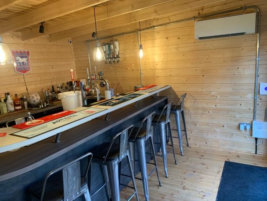 Wall mounted Split for a Garden bar