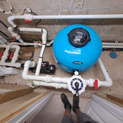 We also fault find, install and service swimming pool pumps