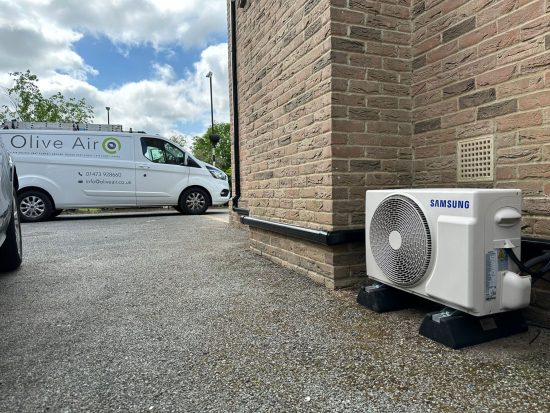 Wall Mounted Samsung Windfree Installation
