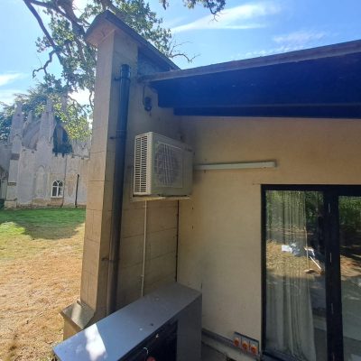 Installation of two Mitsubishi Electric wall mounted splits for an architect designed house